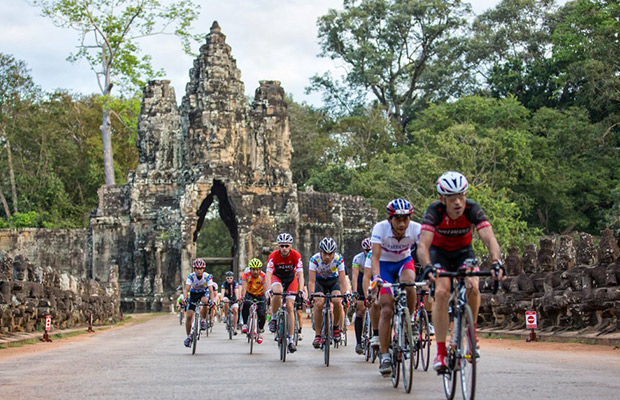Angkor Wat Cycling Tour