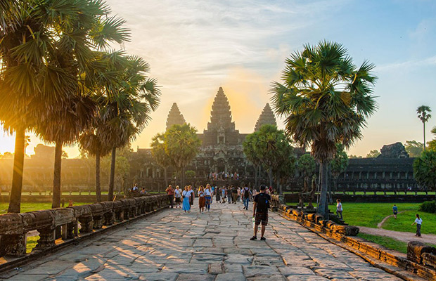 Angkor Wat Daily Tour